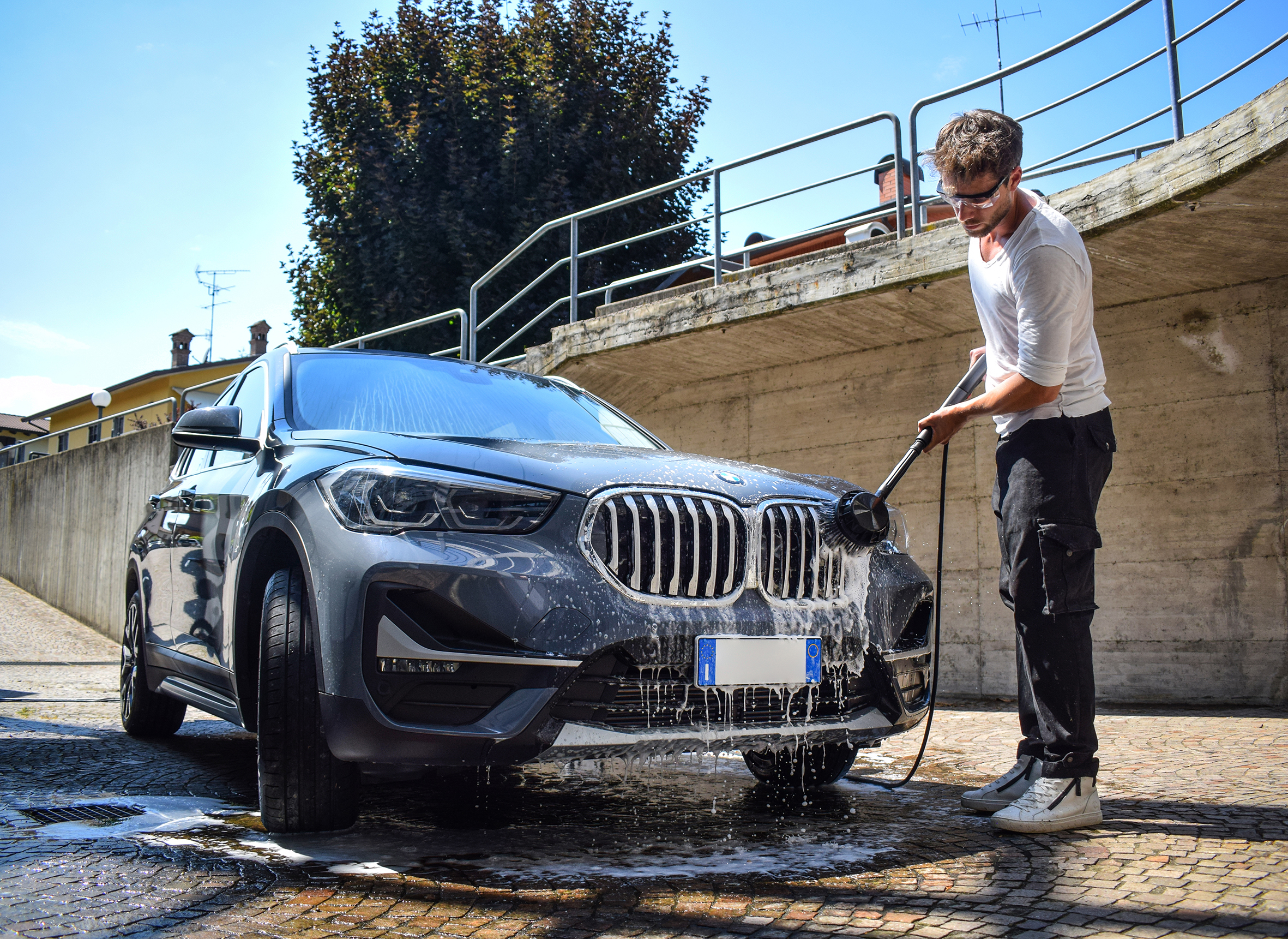 Utilizzo spazzola rotonda BMW-1