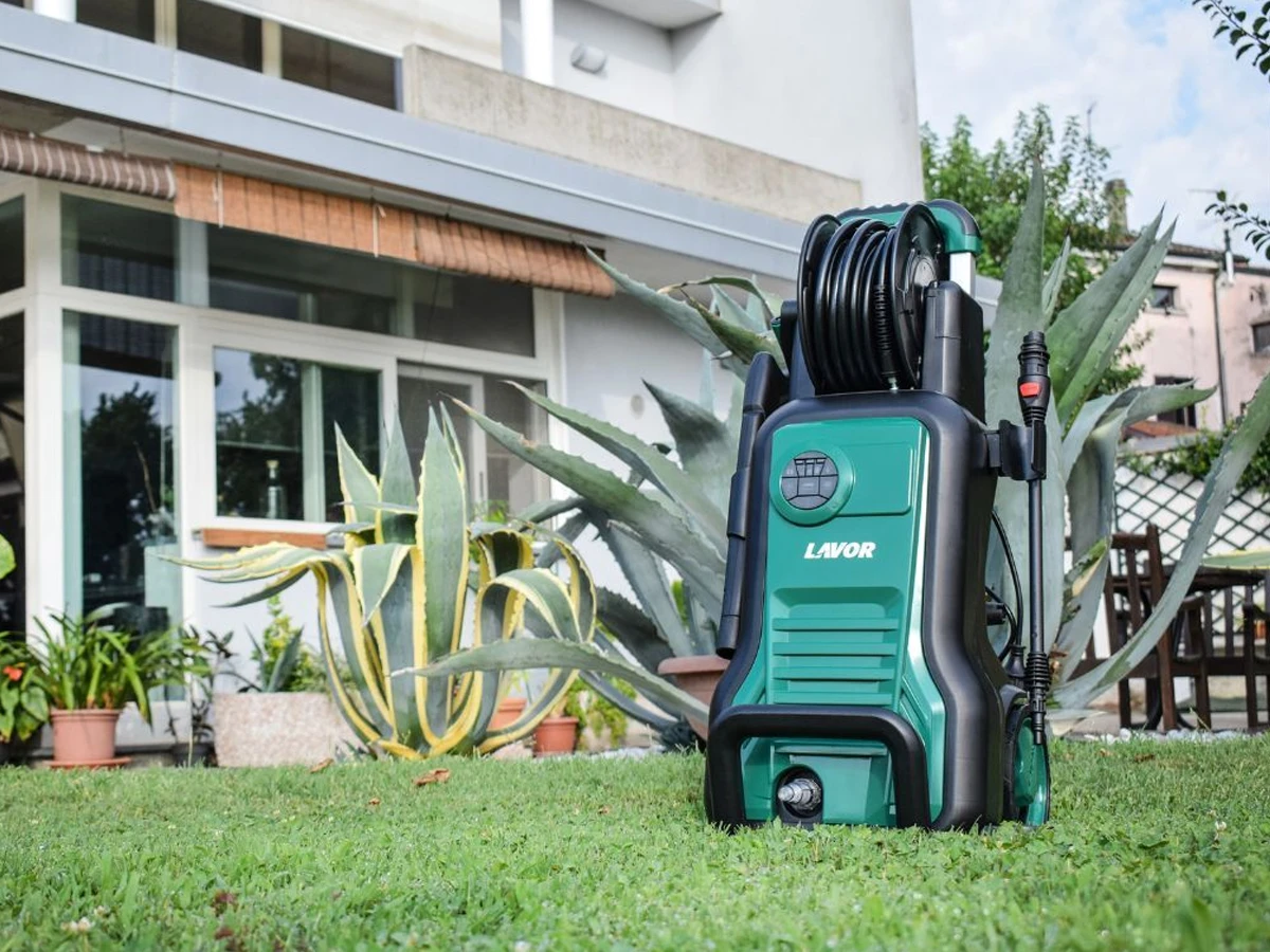 How to maintain a pressure washer: practical guide to preventing faults and loss of pressure